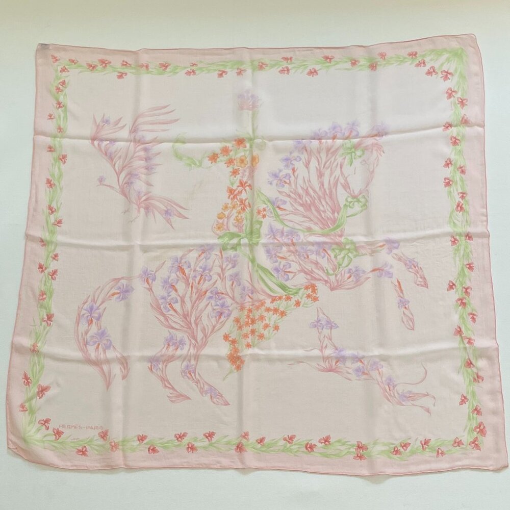 Hermes Scarf Cheval Fleuri H.d’Origny 90 cm Chiffon Silk mousseline